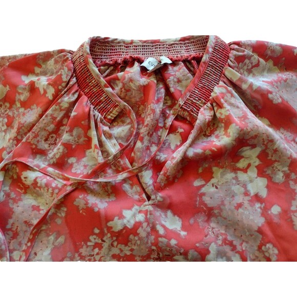 Evereve Smocked Neck Statement Blouse Size XS Kiera Coral Floral Artsy Flowy - Picture 2 of 10